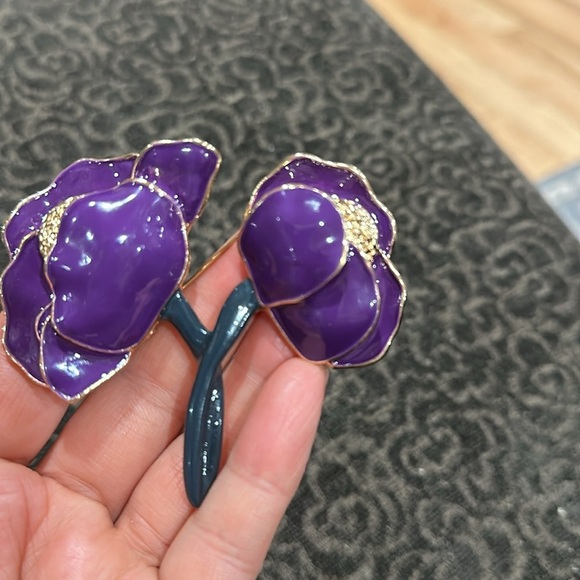 Elegant Purple and Gold Floral Brooch NEW - Picture 6 of 6